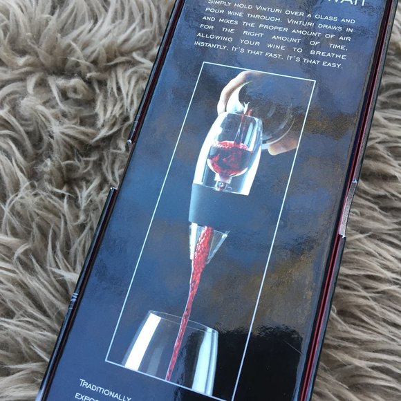 NWT Vinturi red wine aerator & decanter - Picture 3 of 5